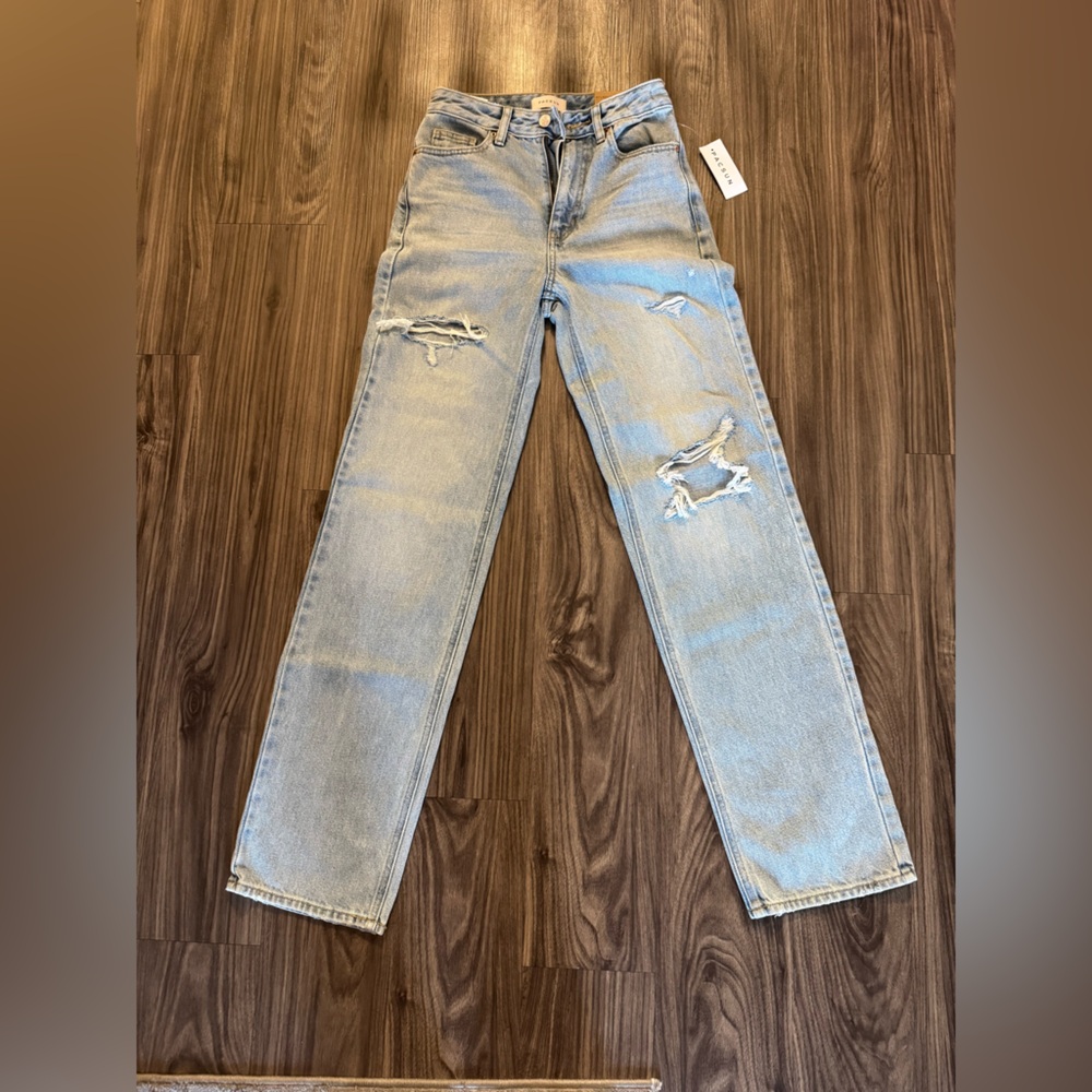 PAC SUN women’s boyfriend ripped jeans size 24